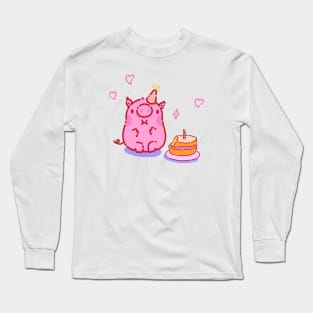 Pig with a cake Long Sleeve T-Shirt